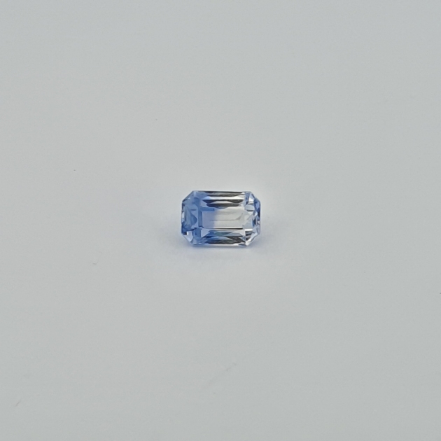 1.82ct Natural Bi-color Sapphire