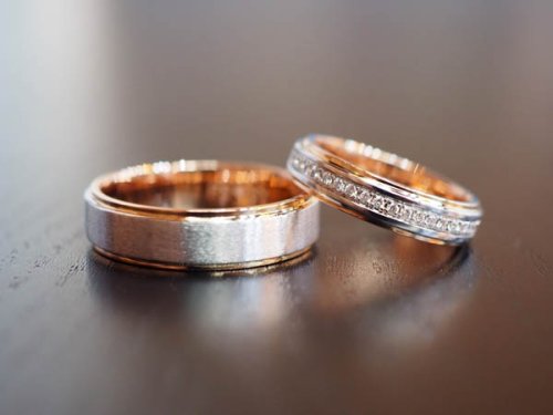 WHITE AND ROSE GOLD WEDDING BANDS